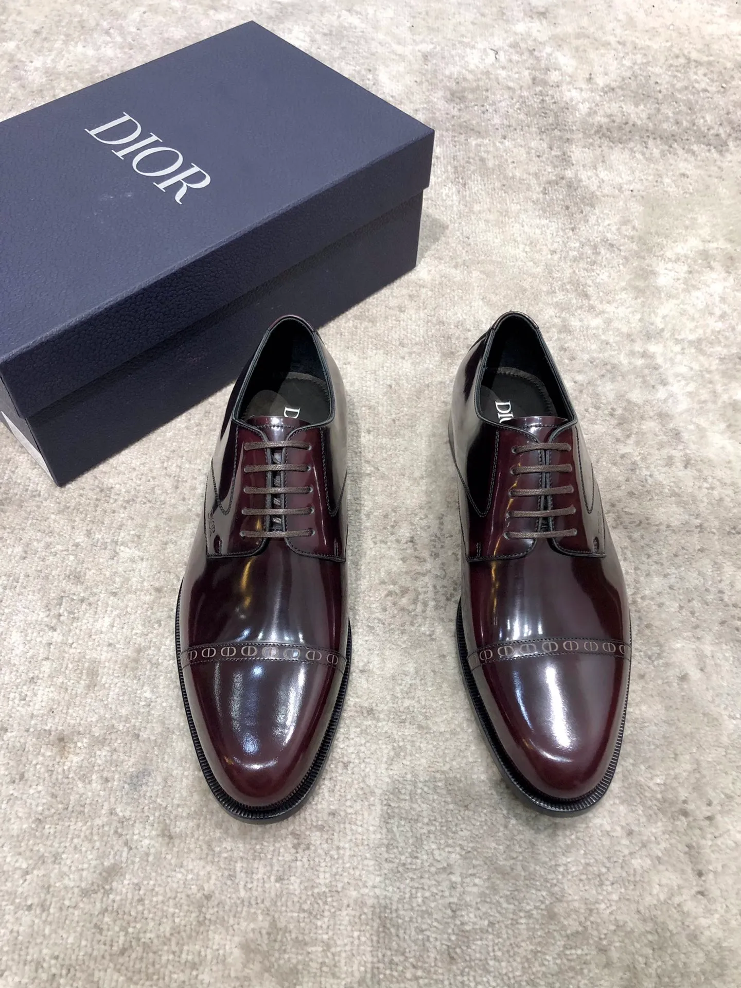Men's shoes 💰960 Dior's new counters are on sale at the same time. The uppers are imported cowhide, water-dyed cowhide lining, genuine leather outsole, perfect details, standard size 38-44